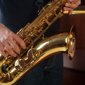 When Thinking About Learning the Saxophone, Why Should I Choose the Xaphoon Pocket Sax?