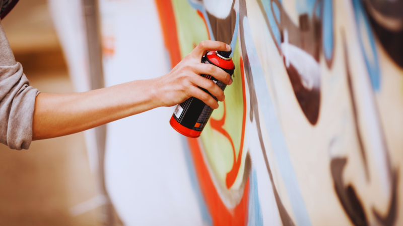 How to Get into Street Art and Graffiti: A Comprehensive Guide for Beginners